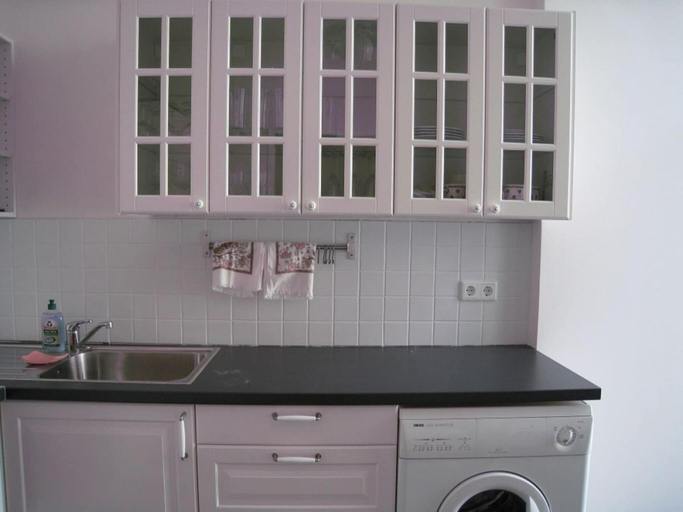 Private kitchen 4, Holiday Apartment Comfortable Vacation Home, Wien
