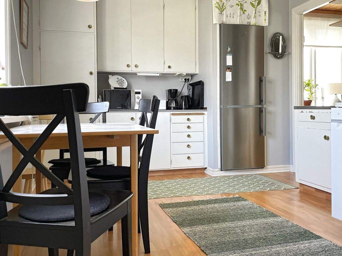 Dining 4, 6 Person Holiday Home in Odeshog, Ödeshög
