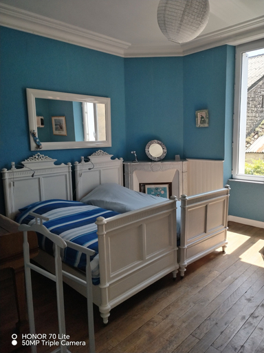 Bedroom 5, Angelina, Vendée
