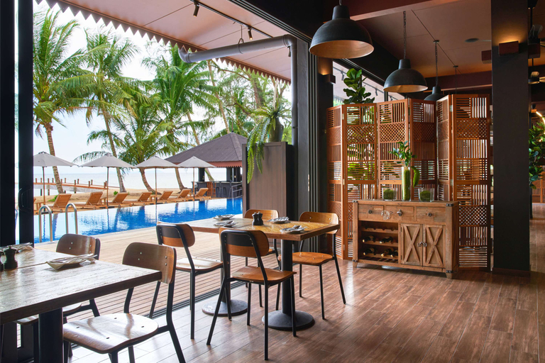 Food & Drinks 5, The Boathouse Pulau Tioman , Mersing