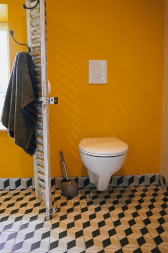 Bathroom 3, Chez Guilem, Deux-Sèvres