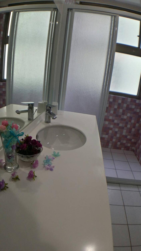Bathroom 2, Chang Ti Metropolis Commercial Hotel, Taoyuan