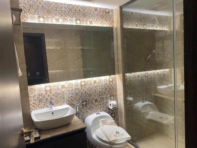 Bathroom 3, D'more Kuakata Hotel & Resort, Patuakhali