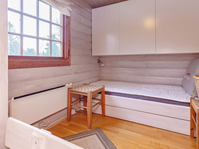 Bedroom 2, 6 Person Holiday Home in Vaeggerlose, Guldborgsund