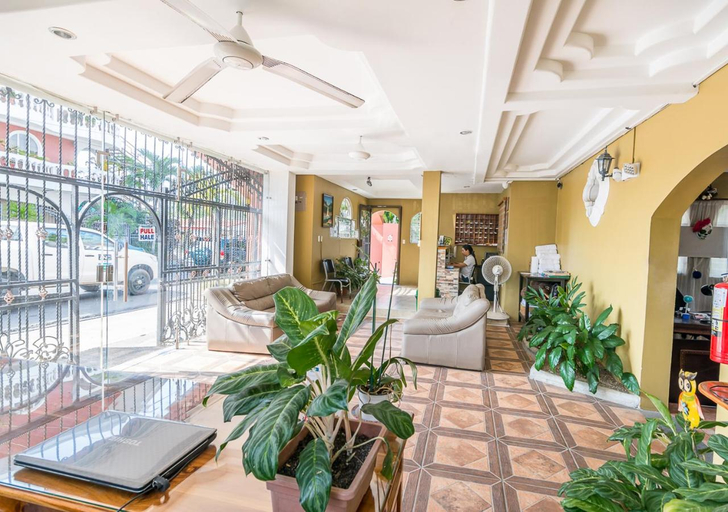 Public Area 2, Hotel Le Priss, Aguirre