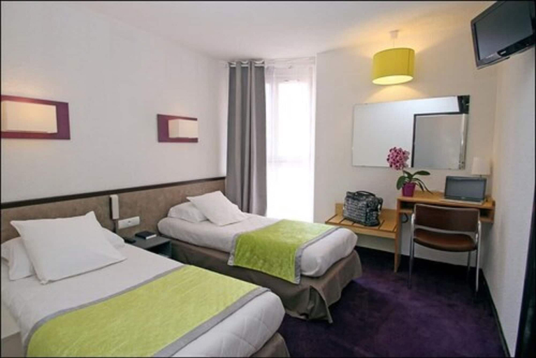 Bedroom 4, Hôtel Peyramale, Hautes-Pyrénées
