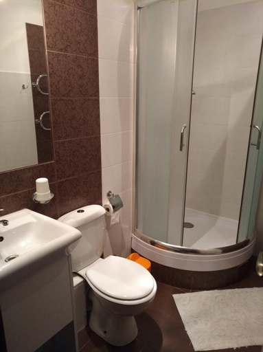 Bathroom 3, Hostel Lux, Kauno