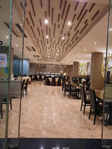Food & Drinks 5, Constancy Jomtien Pattaya Hotel, Sattahip