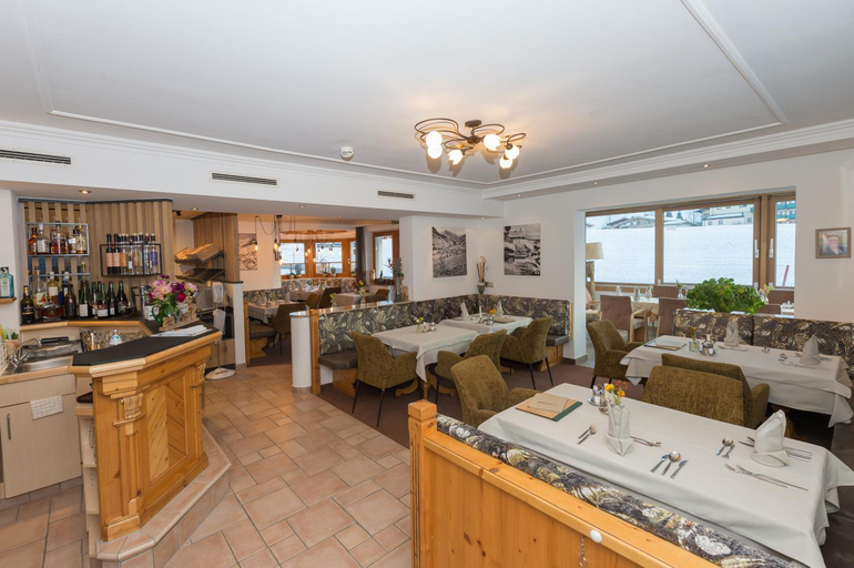 Food & Drinks 4, Hotel Tristkogel, Zell am See