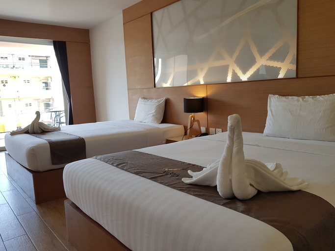 Bedroom 2, The Vista Hotel, Sadao