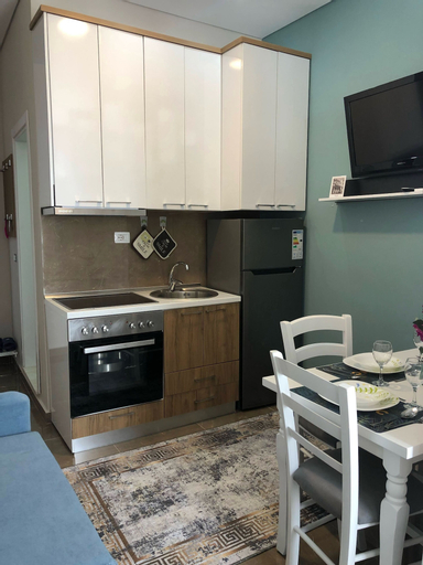 Dining Room 8