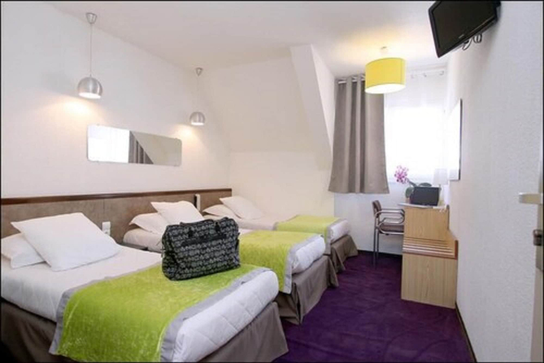Bedroom 3, Hôtel Peyramale, Hautes-Pyrénées