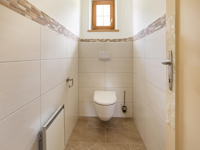 Bathroom 5, Apartment in ski Area in Kotschach-mauthen, Hermagor