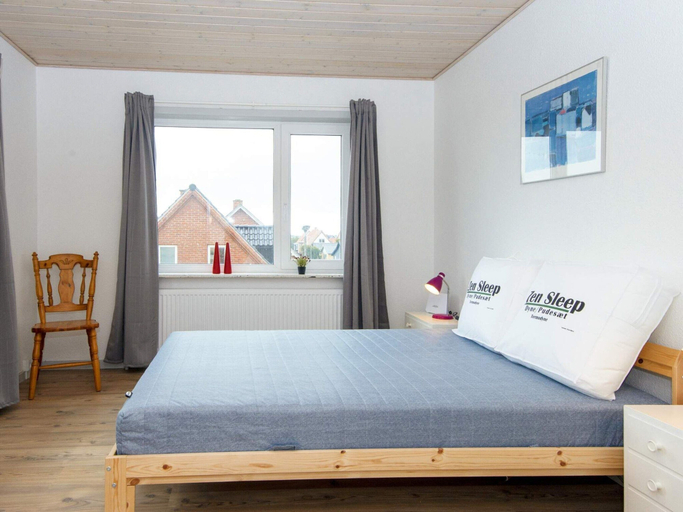 Room 3, 6 Person Holiday Home in Harboore, Lemvig