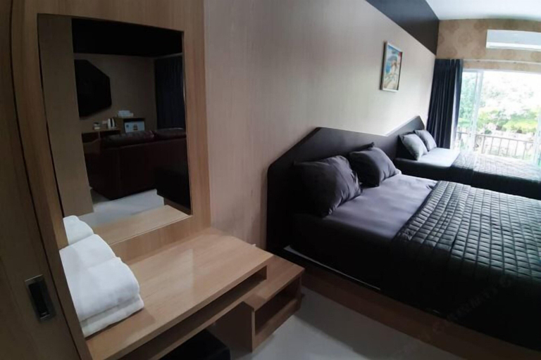 Bedroom 3, Tho Mai Resort, Khlong Yai