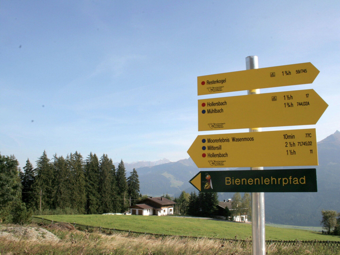 Others 2, Apartment With Sauna Right on the ski Slope, Zell am See