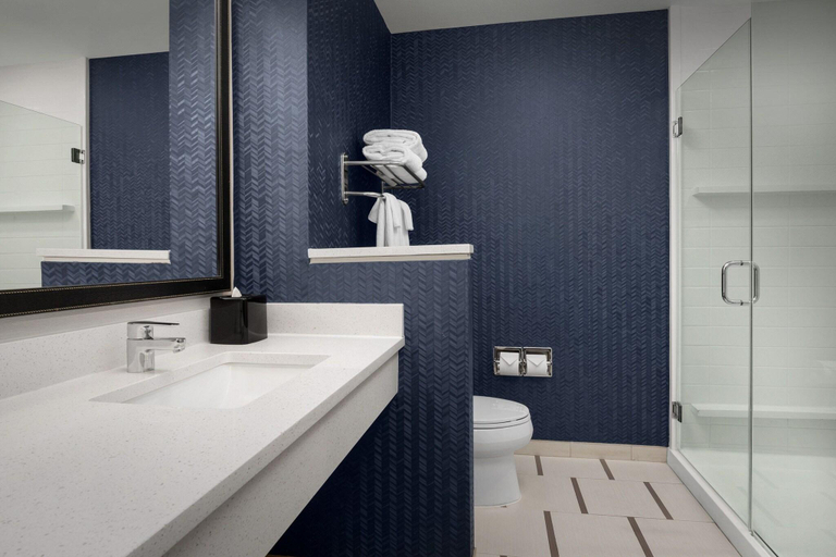 Bathroom 25