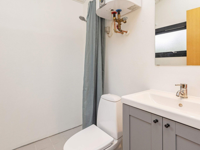 Bathroom 3, 6 Person Holiday Home in Vaeggerlose, Guldborgsund