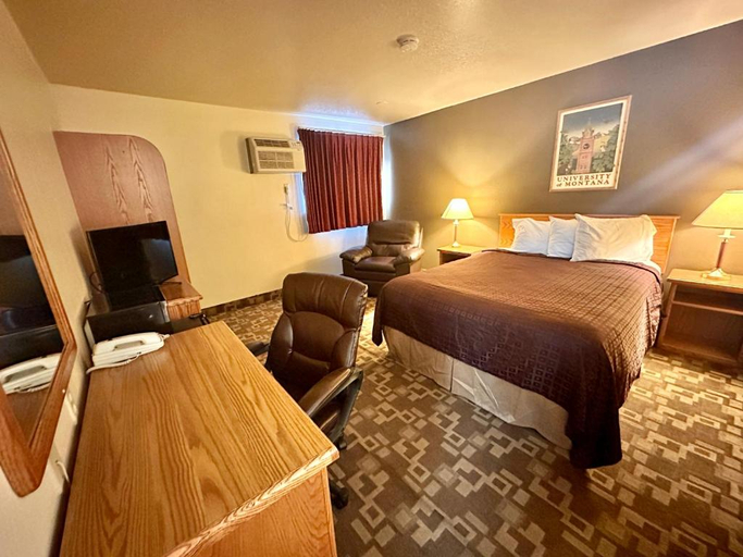 Bedroom 3, Big Sky Inn by IHG, Missoula