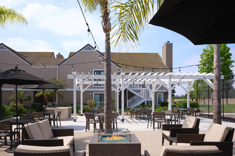 Food & Drinks 5, Residence Inn Costa Mesa Newport Beach, Orange