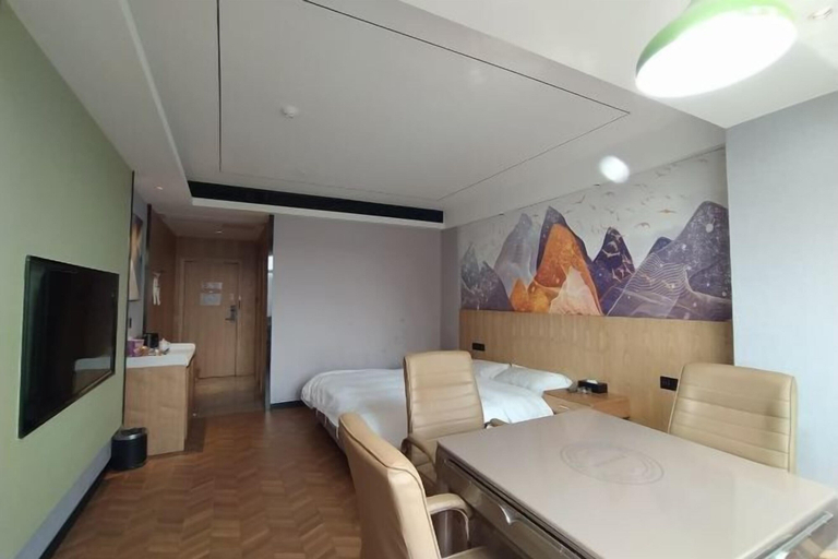 Bedroom 1, Yudong Tianmao Apartment Hotel, Shaoyang