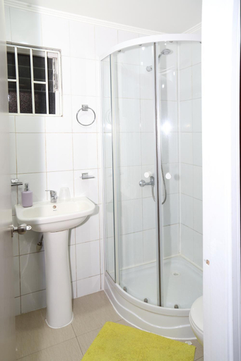 Bathroom 2, Apart Hotel Temuco, Cautín