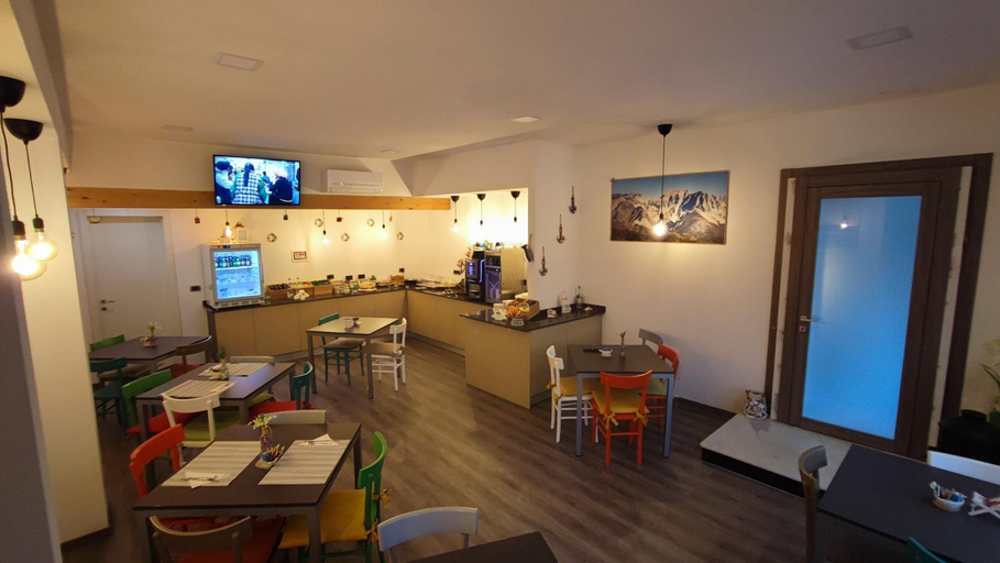 Others 1, MarBianco B&B, Massa Carrara
