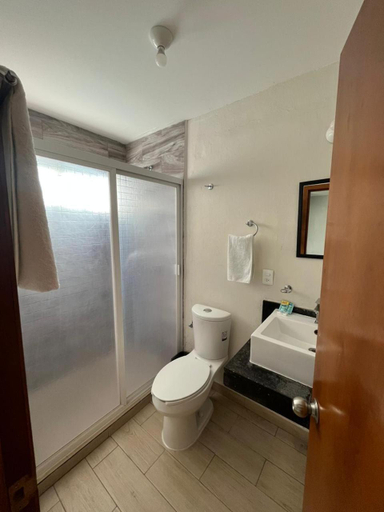 Others 4, Hotel Queretaro, Querétaro