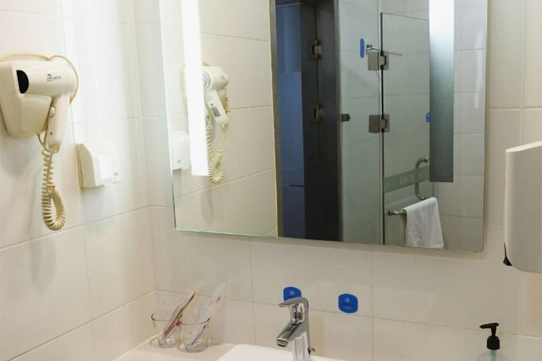 Bathroom 3, Hanting Express (Nantong Haimen Middle Jiefang Road), Nantong