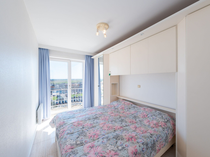 Bedroom 3, Bright apartment with sea view, West-Vlaanderen