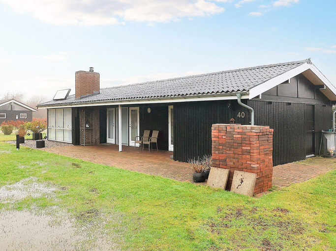 Exterior & Views 1, 4 Star Holiday Home in Hals, Aalborg