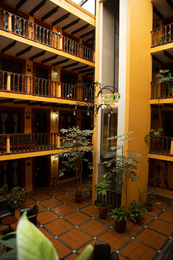 Others 5, Hotel  Catedral, San Cristóbal de las Casas