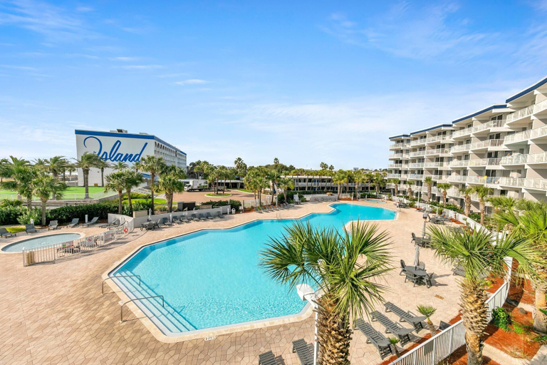 Sport & Beauty 5, Destin West Gulfside 304, Okaloosa
