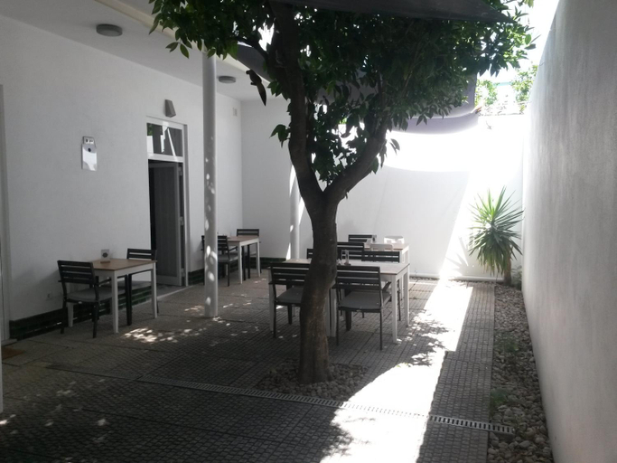 Others 5, Alcacaria do Bairro, Setúbal