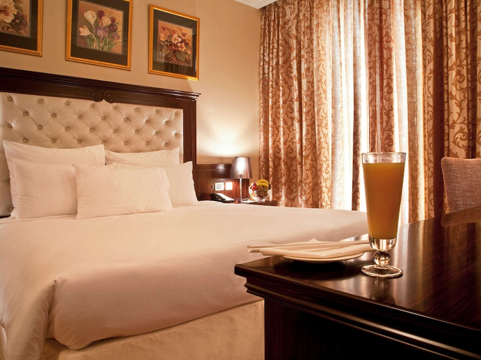 Bedroom 4, Corp Al Khobar Corniche Hotel, Al Khobar