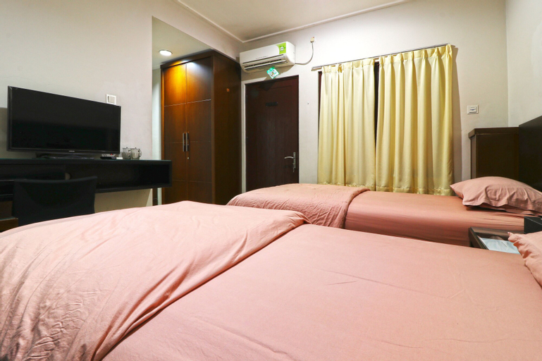 Bedroom 9