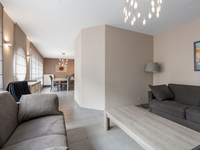 Others 2, Spacious Ground Floor Apartment for Family, West-Vlaanderen