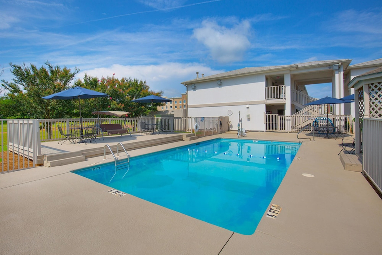Sport & Beauty, Motel6 Albany, GA, Dougherty