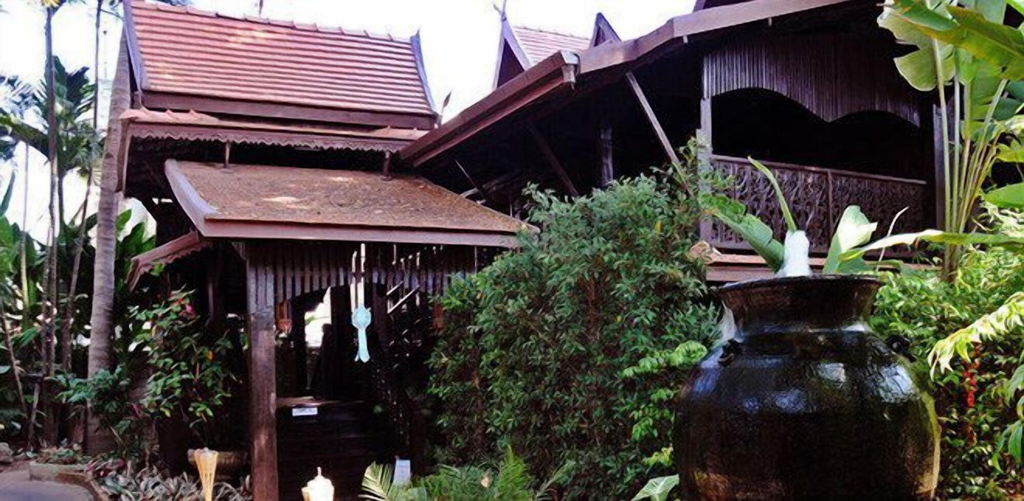 Club One Seven Gaymen Chiang Mai, Muang Chiang Mai