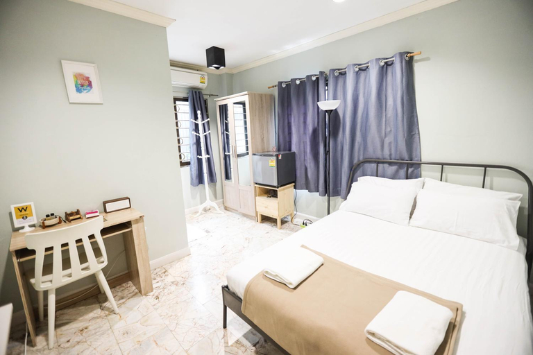 Others 4, Wang Lang Hostel, Bangkok Noi