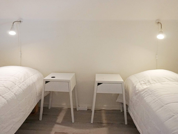 Room 3, 6 Person Holiday Home in Kungshamn-by Traum, Sotenäs