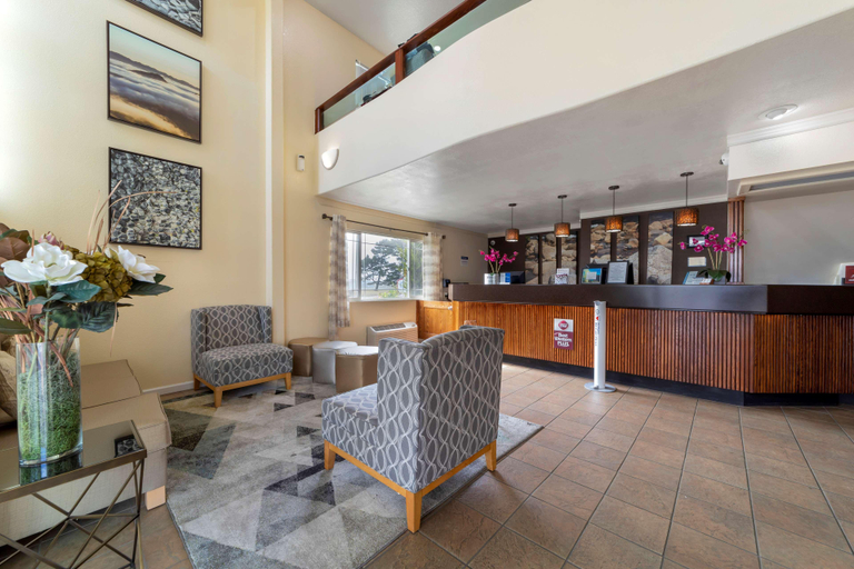 Public Area 2, Best Western Plus Northwoods Inn, Del Norte