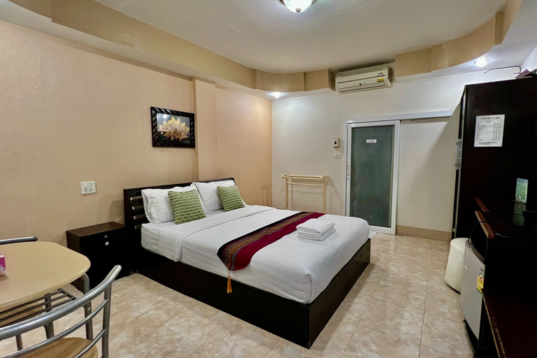 Others 4, Nan Thara Place, Muang Nan