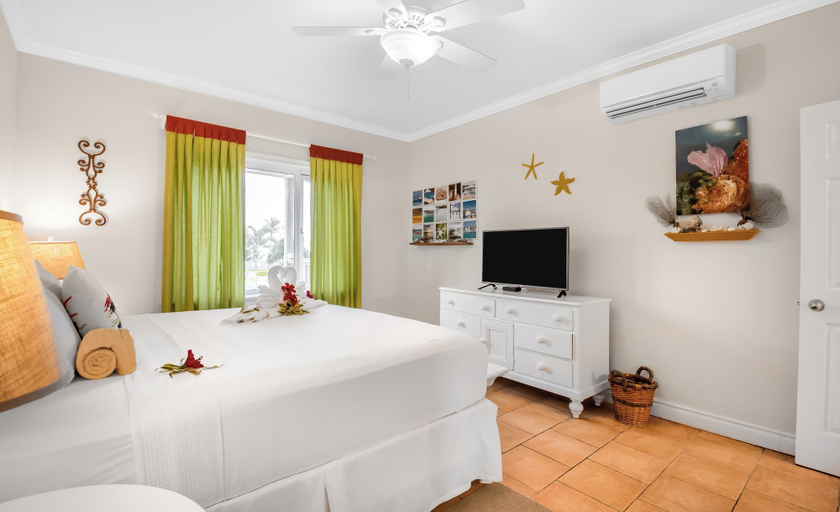 Bedroom 2, Pineapple Fields Boutique Condo Hotel