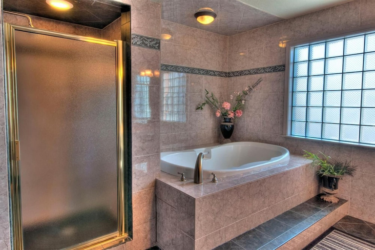 Bathroom 4, MCM Elegante Suites Abilene, Taylor