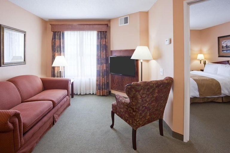 Bedroom 3, GrandStay Residential Suites Ames, Story