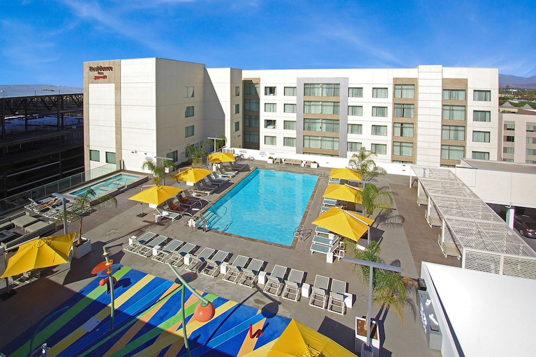 Exterior & Views 1, Residence Inn By Marriott At Anaheim Resort Convention Center, Orange