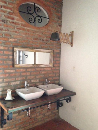 Others 2, Casa Verde Albarrada, San Zenón