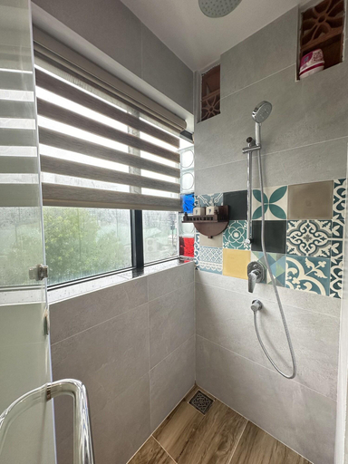 Bathroom 4, Seahorse Office and Hotel, Da Nang