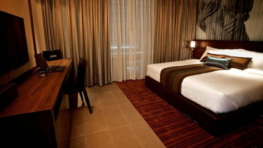 Bedroom 12
